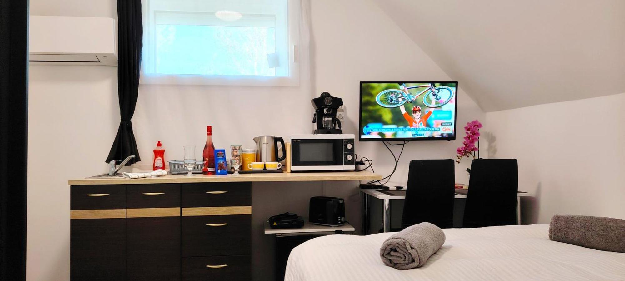 Nyuszis Apartman Kiskunmajsa Exterior foto