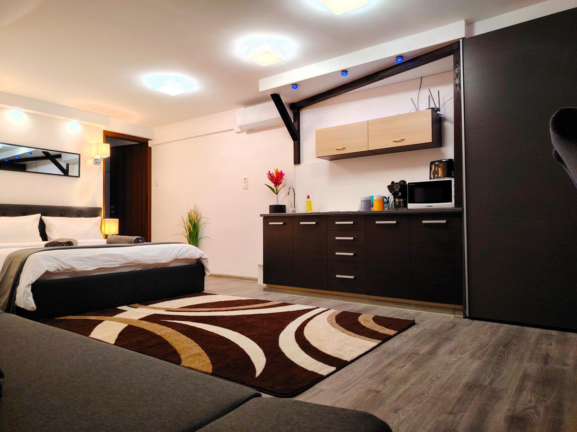 Nyuszis Apartman Kiskunmajsa Exterior foto